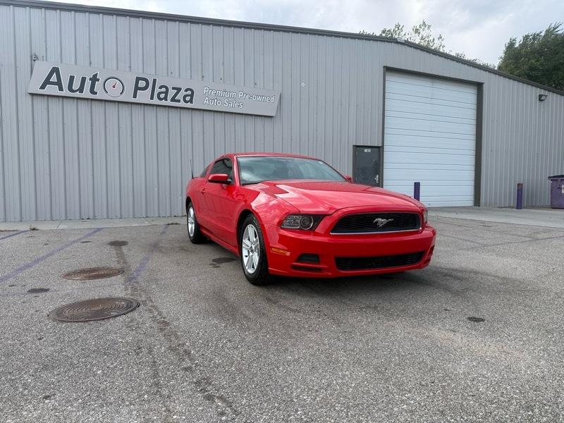 Ford Mustang V6 Coupe 2014