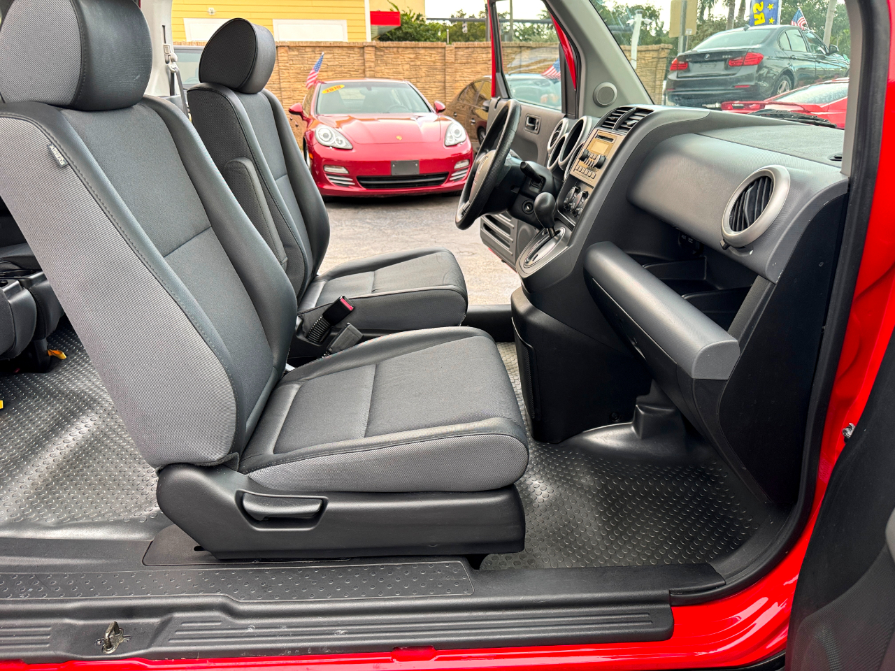 Honda Element EX 2WD 4-spd AT 2005