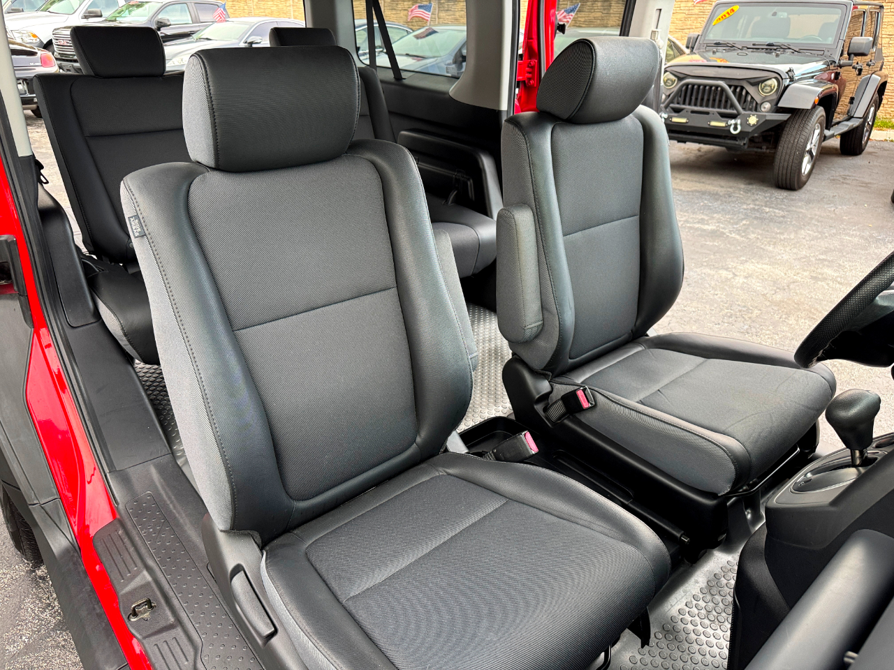 Honda Element EX 2WD 4-spd AT 2005