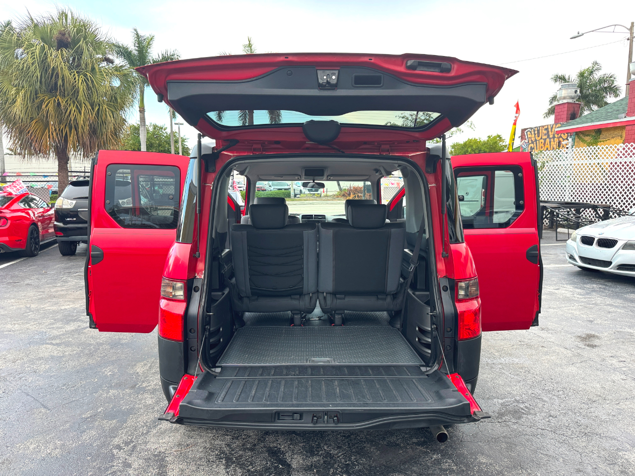 Honda Element EX 2WD 4-spd AT 2005