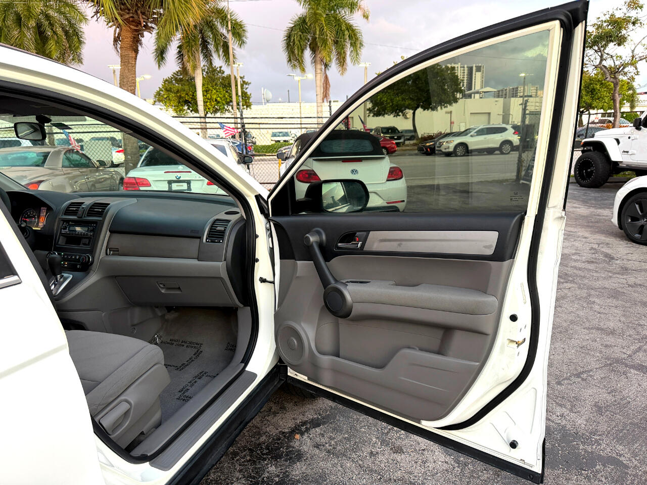 Honda CR-V LX 2WD 5-Speed AT 2010