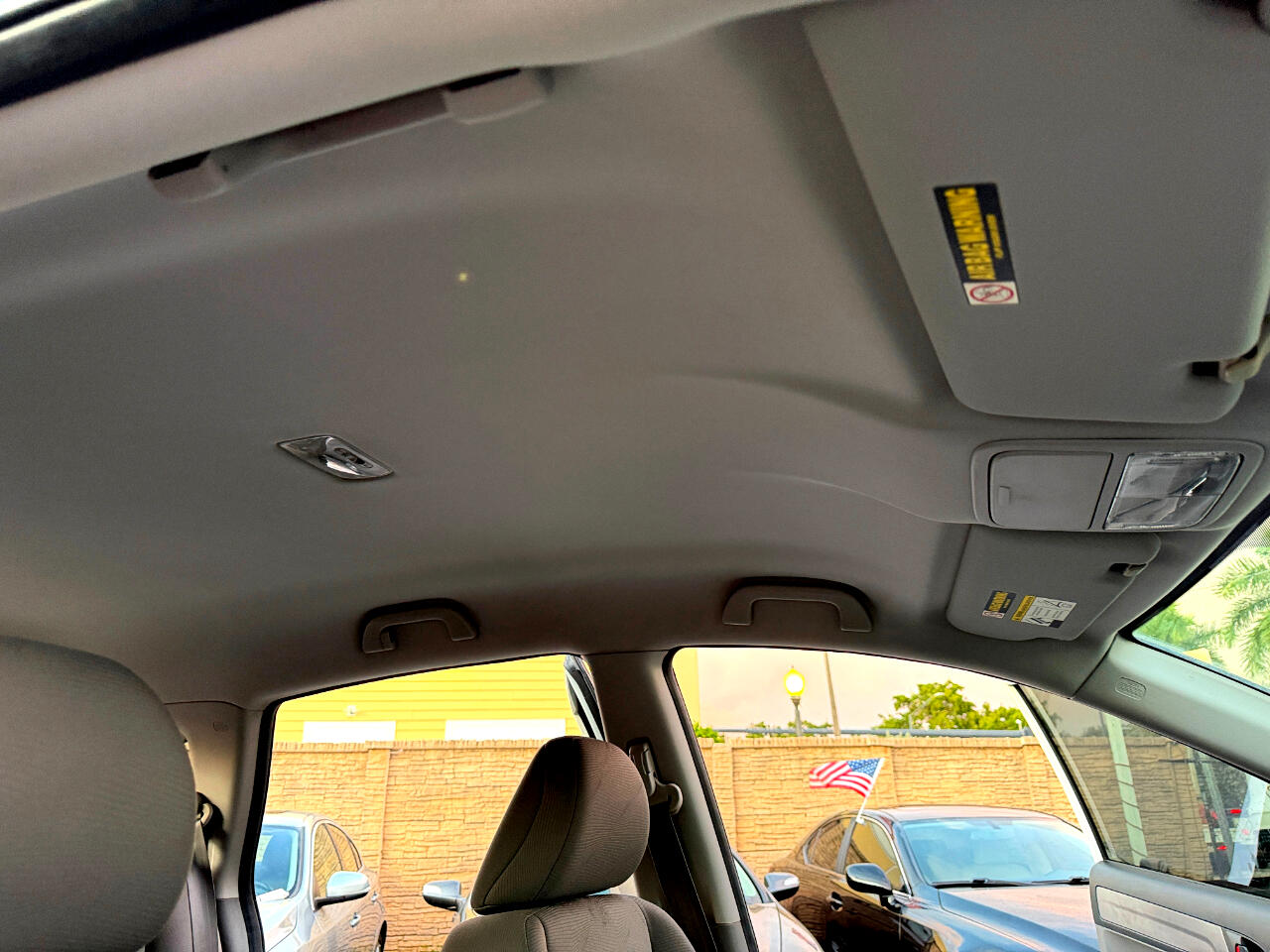 Honda CR-V LX 2WD 5-Speed AT 2010