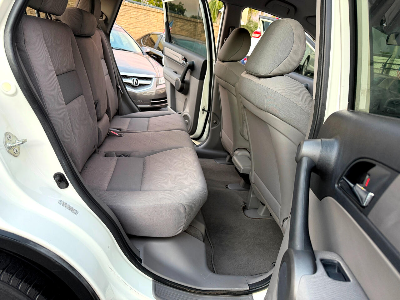 Honda CR-V LX 2WD 5-Speed AT 2010