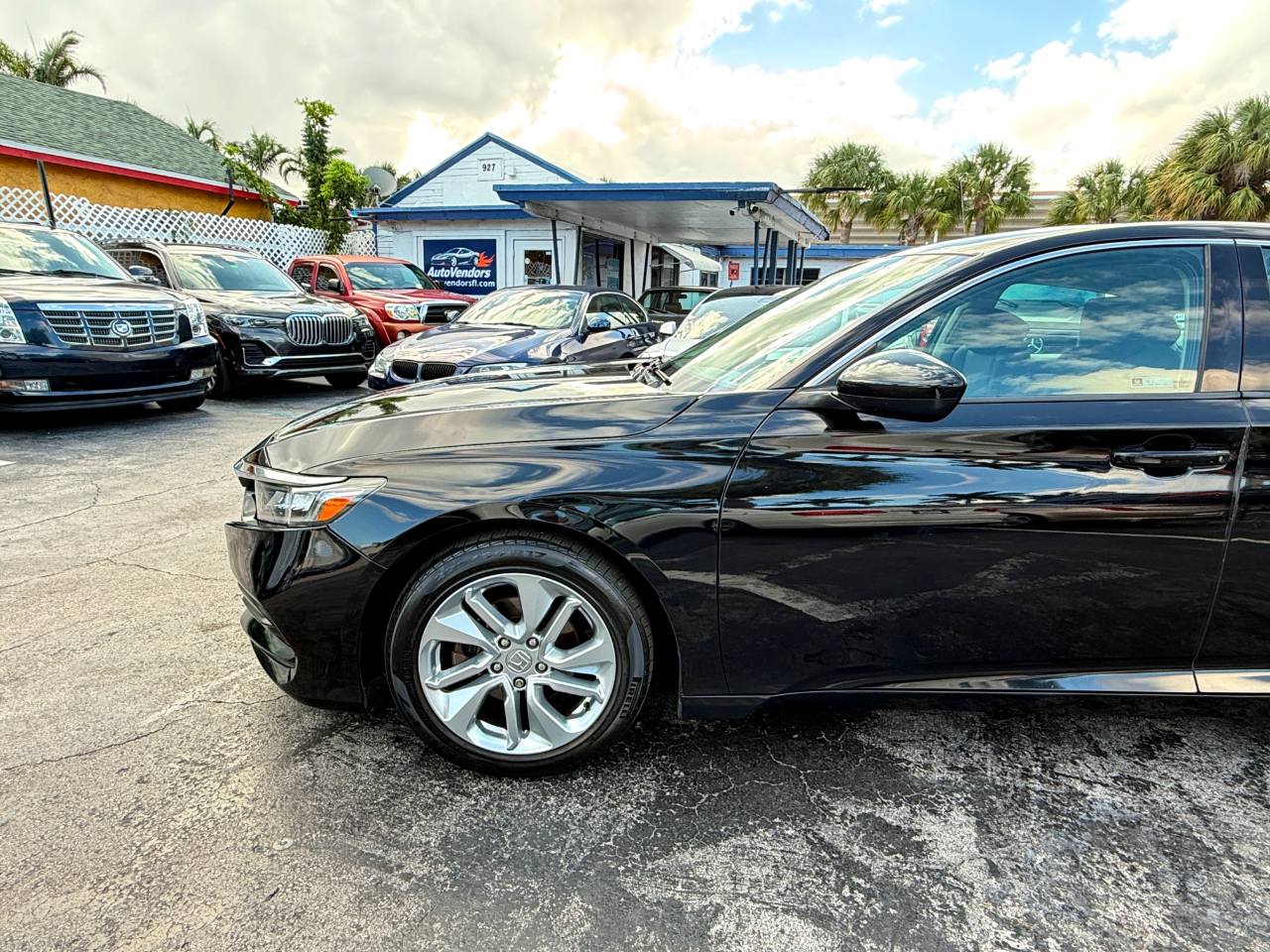 Honda Accord LX CVT 2018