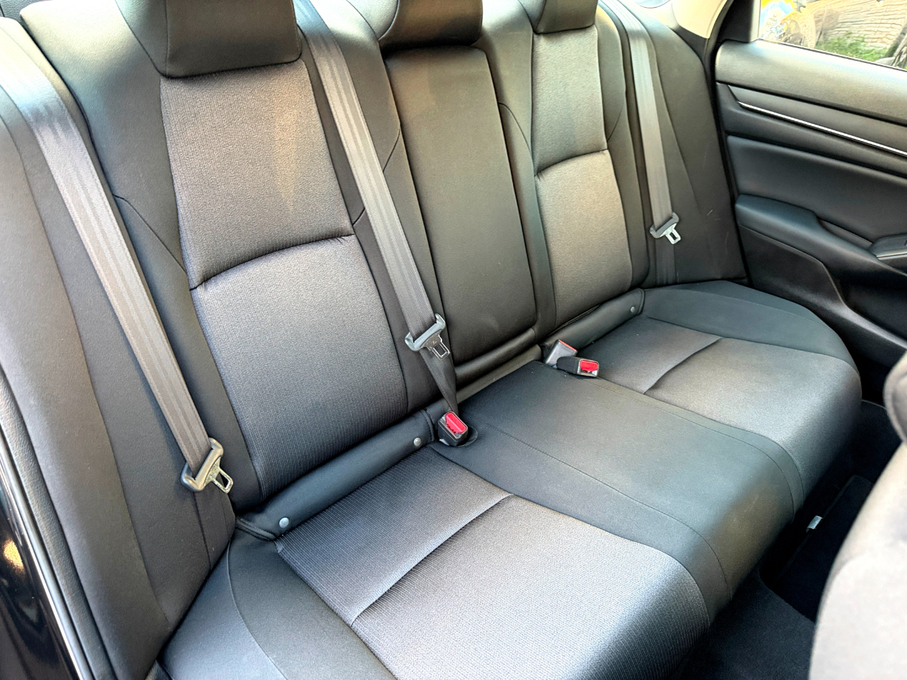 Honda Accord LX CVT 2018