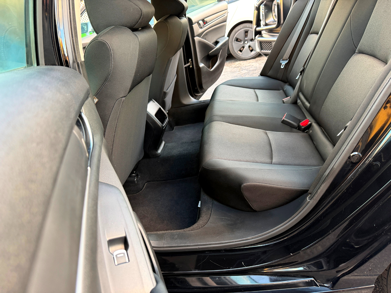 Honda Accord LX CVT 2018