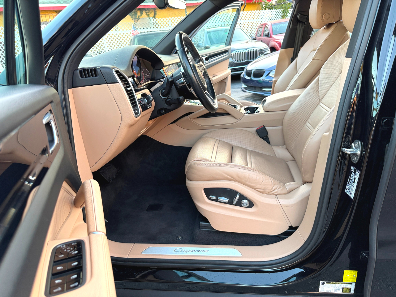 Porsche Cayenne Base 2020