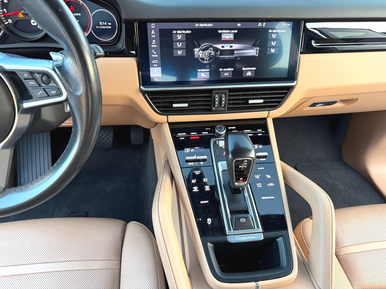 Porsche Cayenne Base 2020