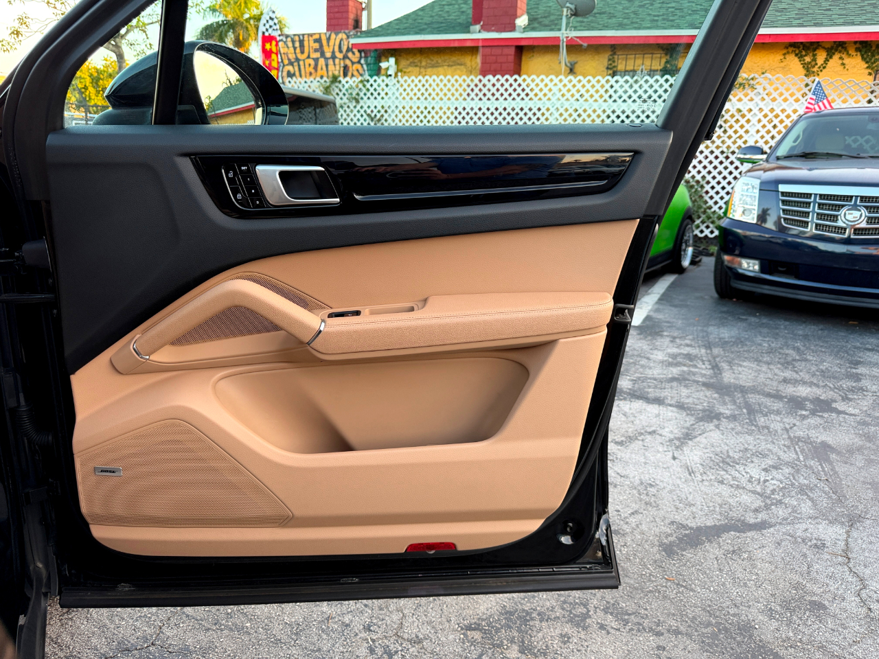 Porsche Cayenne Base 2020