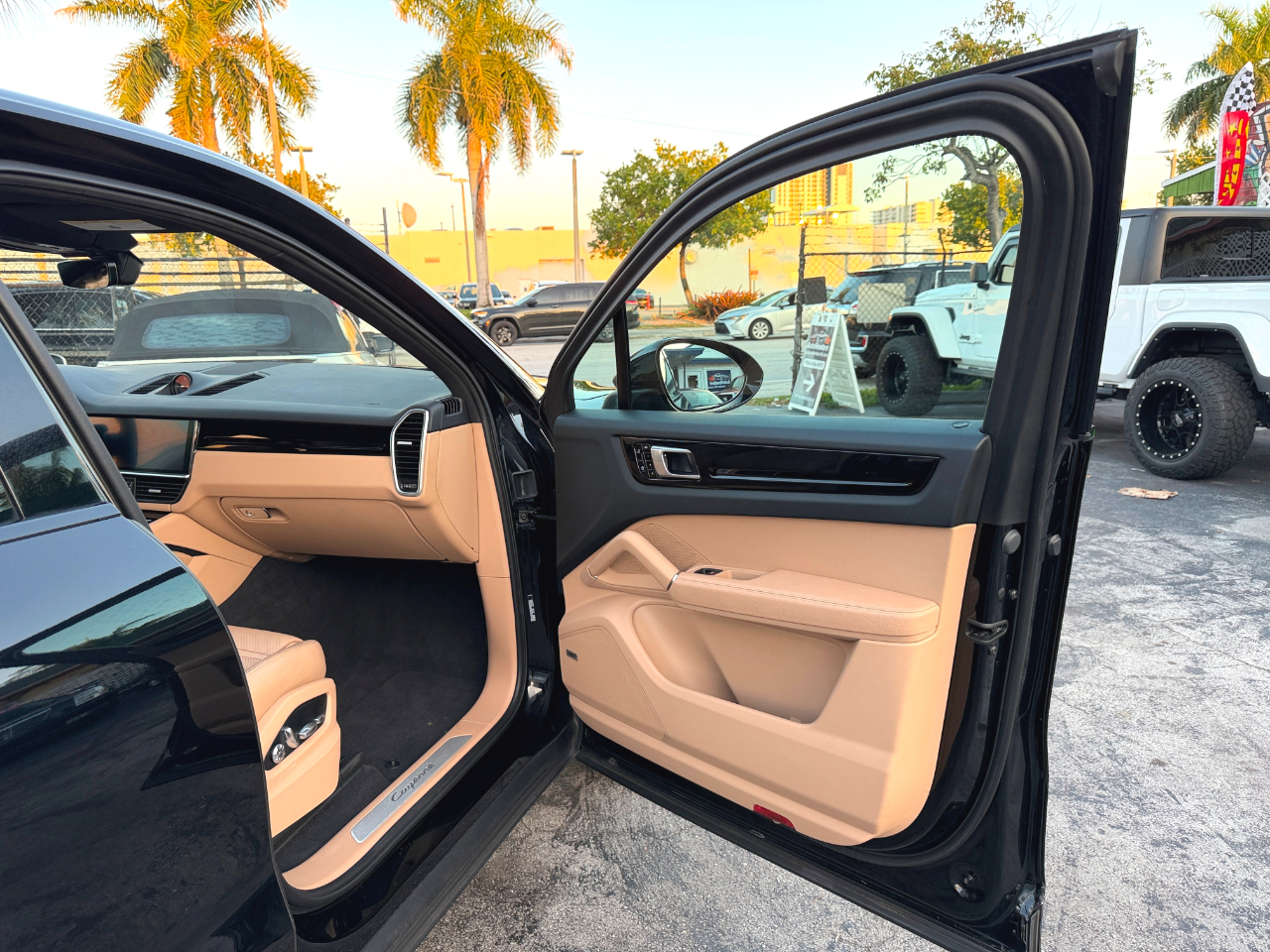 Porsche Cayenne Base 2020