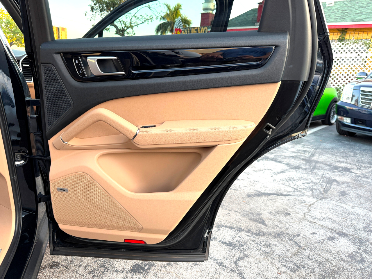 Porsche Cayenne Base 2020