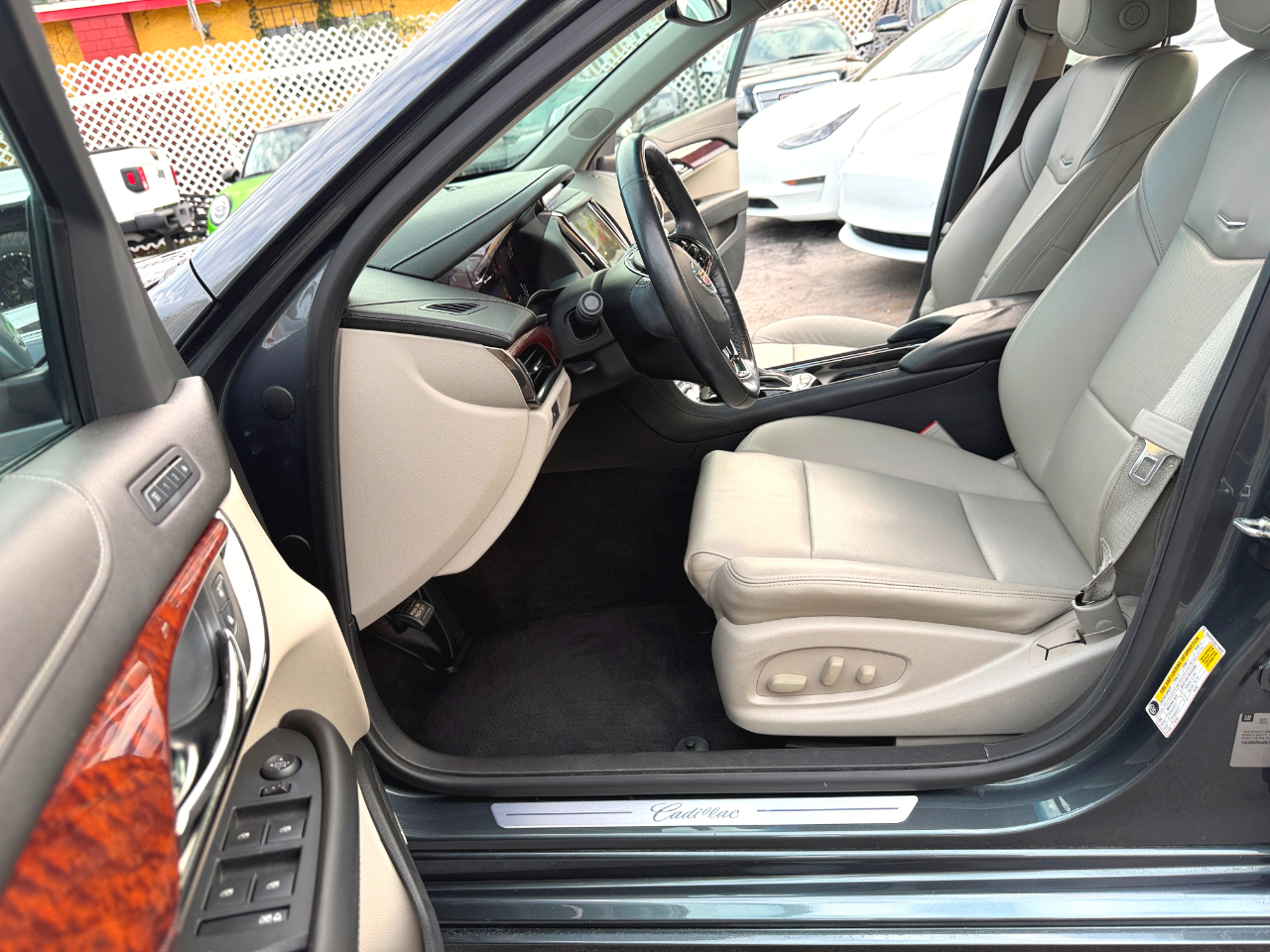 Cadillac ATS 2.0L Luxury RWD 2013