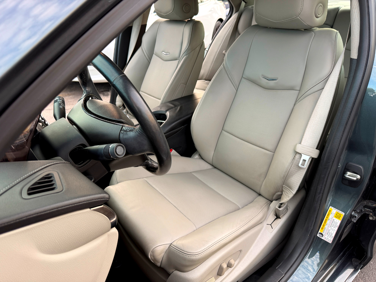 Cadillac ATS 2.0L Luxury RWD 2013