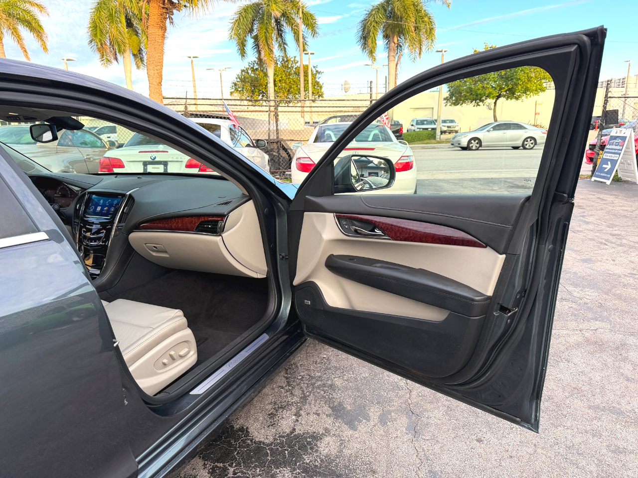 Cadillac ATS 2.0L Luxury RWD 2013