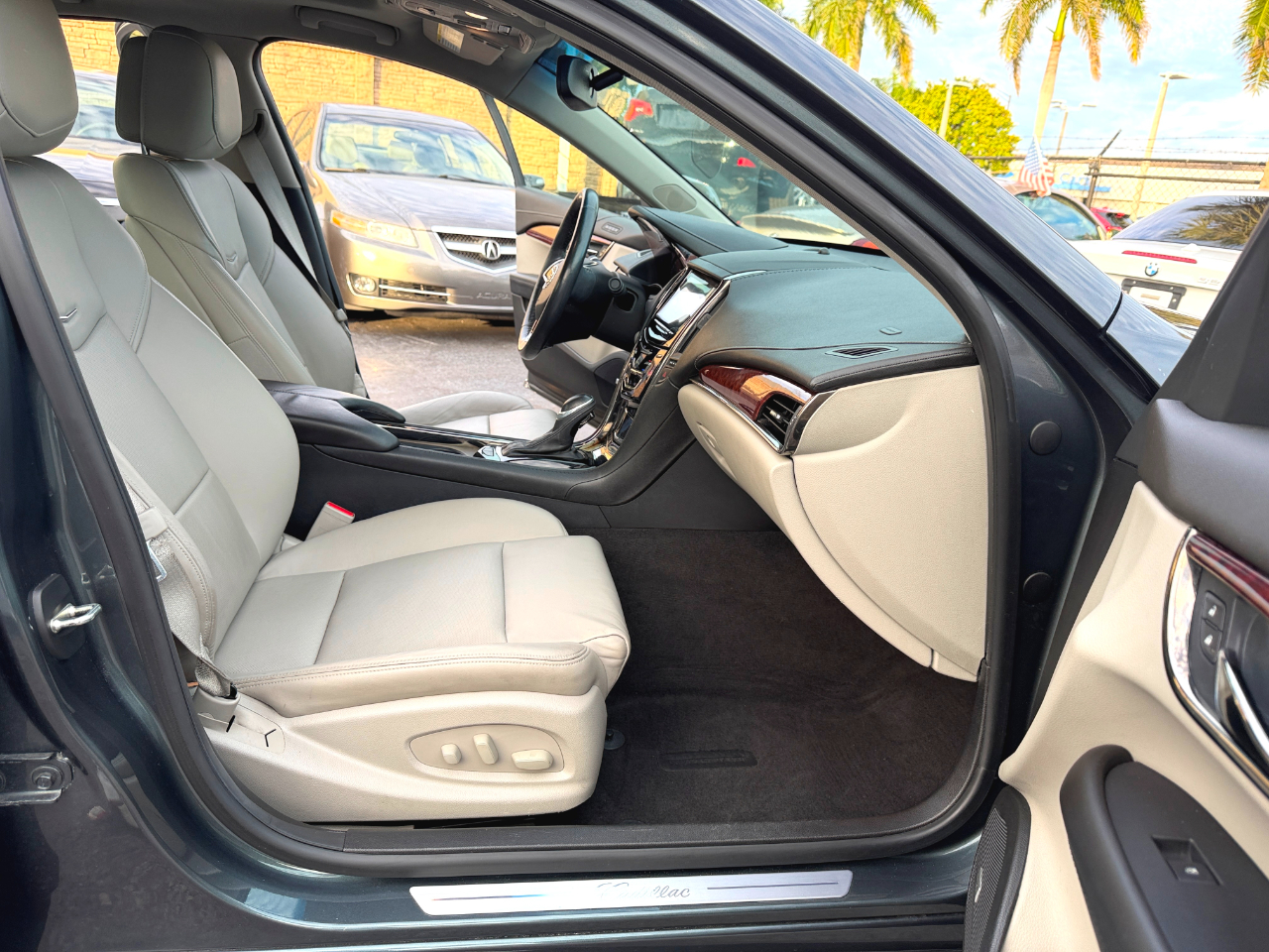 Cadillac ATS 2.0L Luxury RWD 2013