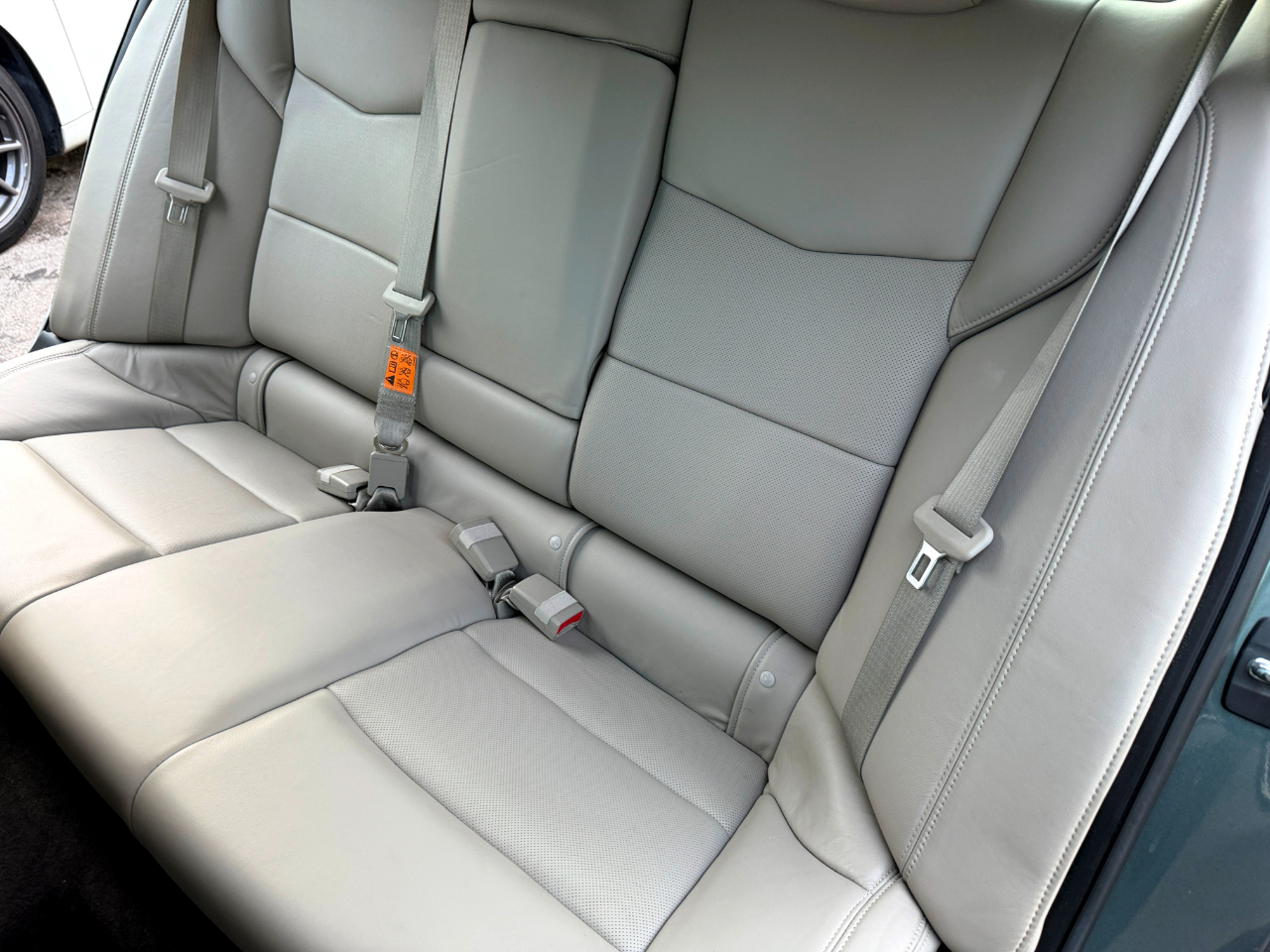 Cadillac ATS 2.0L Luxury RWD 2013