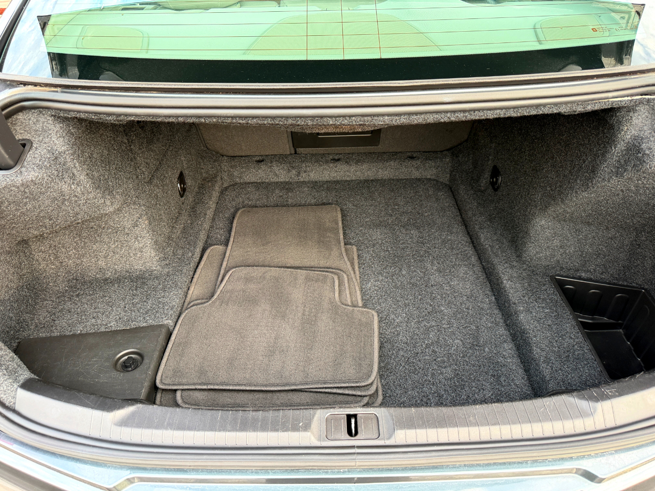 Cadillac ATS 2.0L Luxury RWD 2013