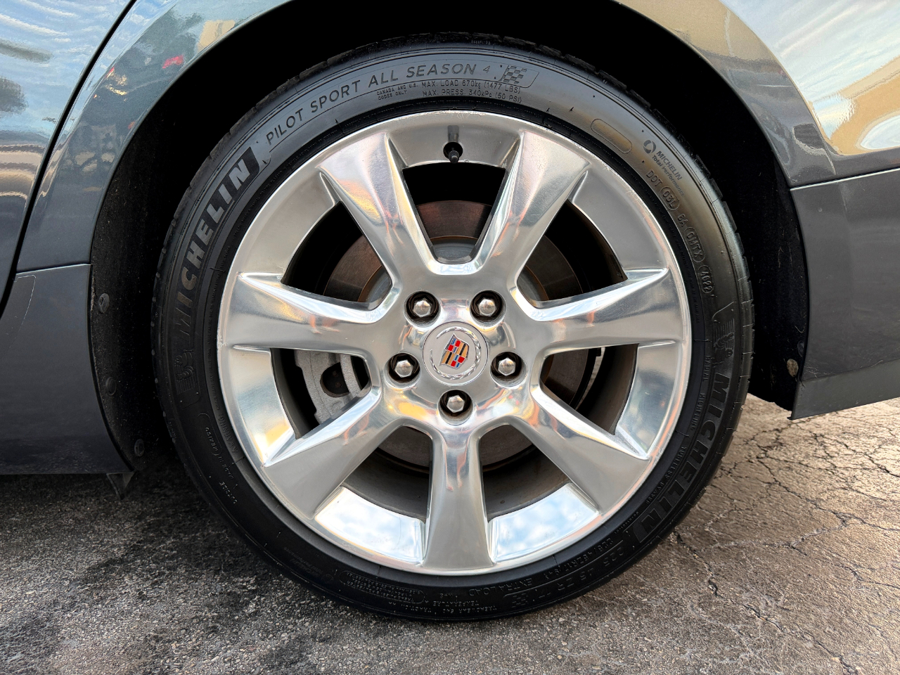 Cadillac ATS 2.0L Luxury RWD 2013