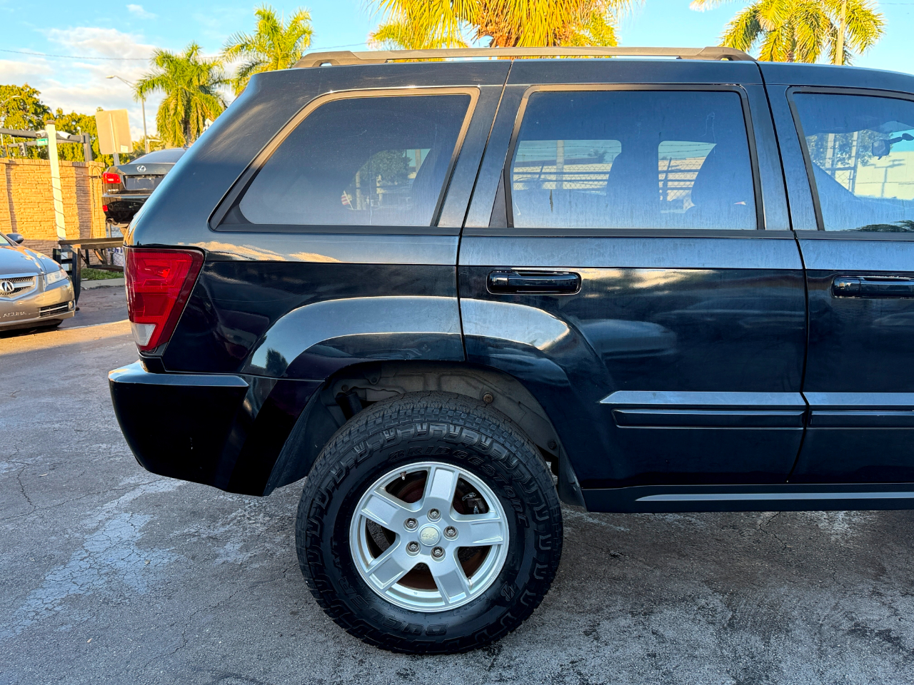 Jeep Grand Cherokee Laredo 2WD 2006