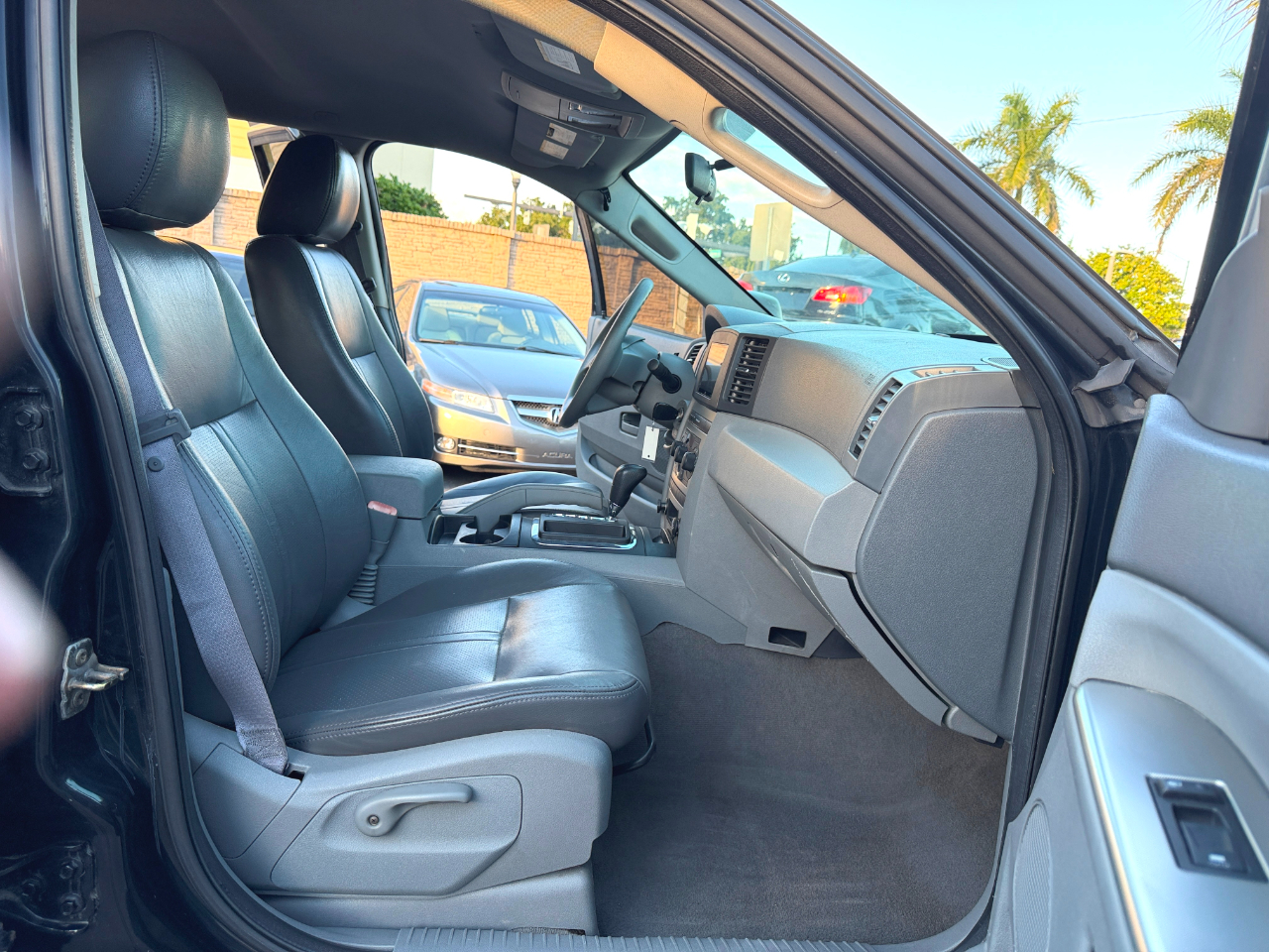 Jeep Grand Cherokee Laredo 2WD 2006