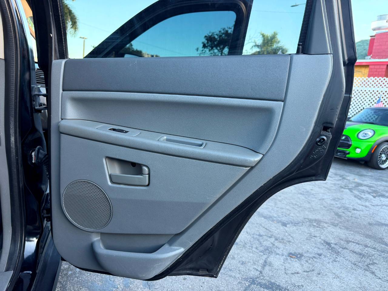 Jeep Grand Cherokee Laredo 2WD 2006