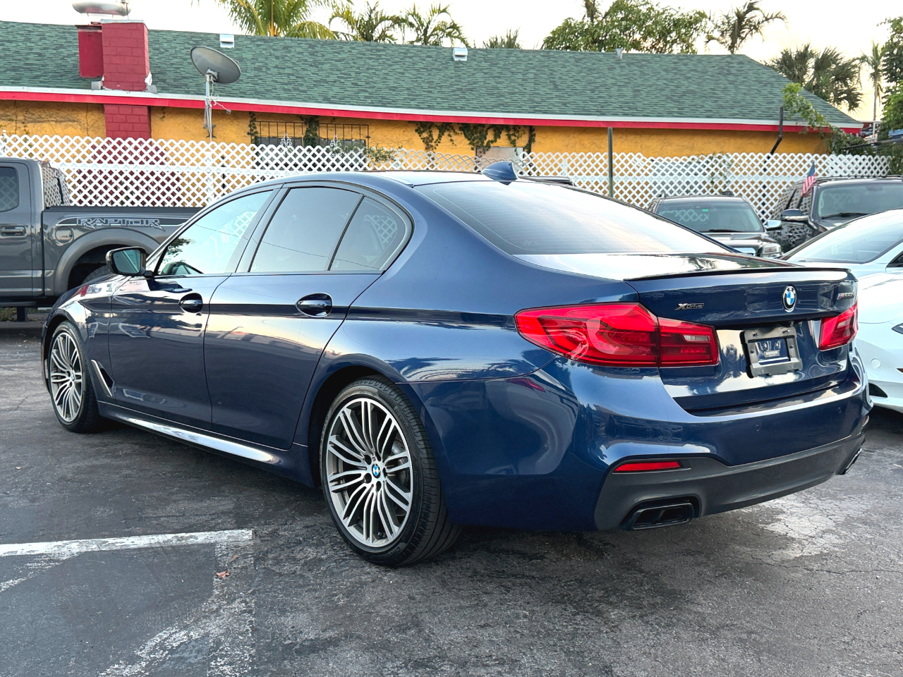BMW 5-Series M550i xDrive 2019