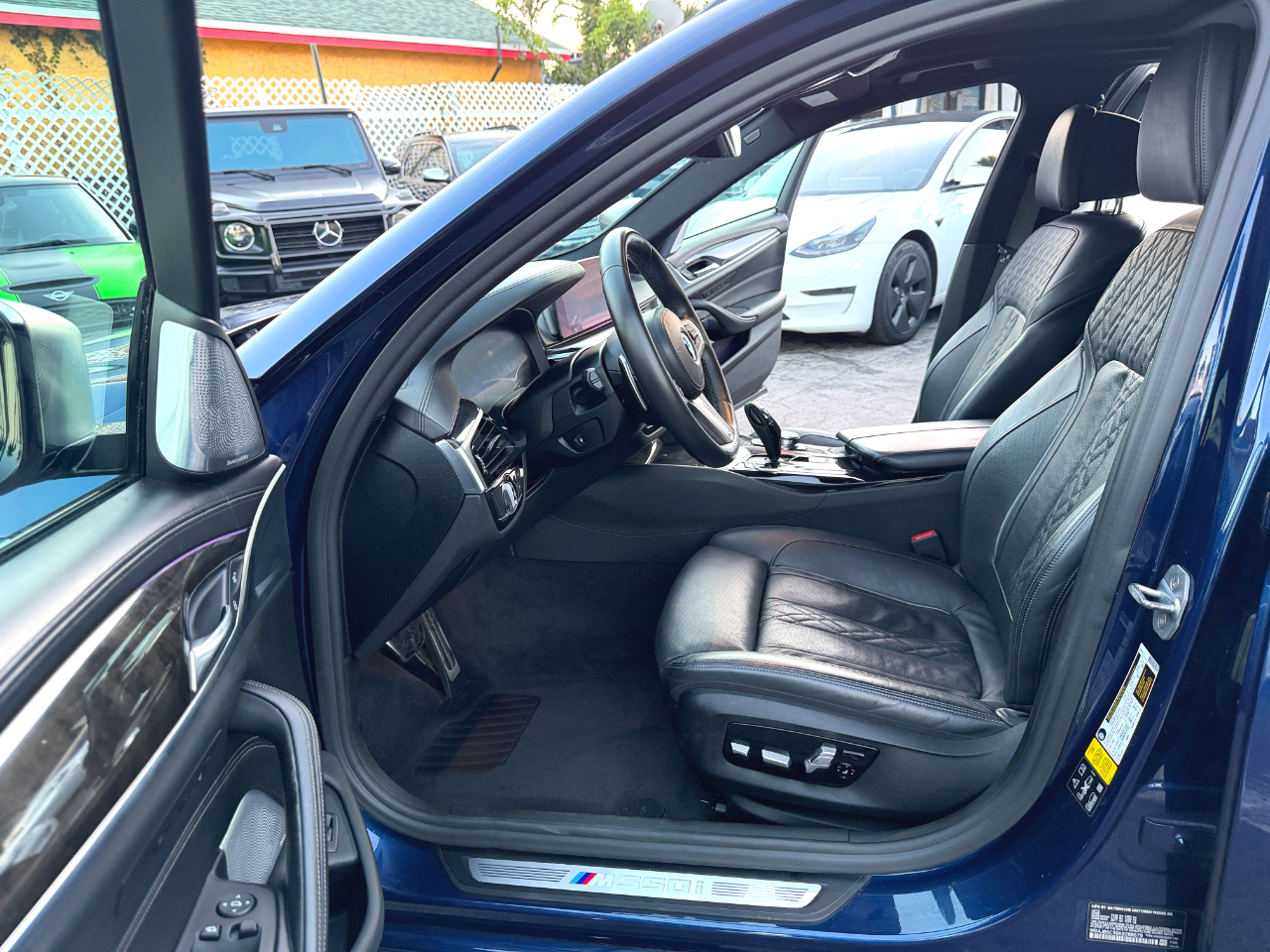 BMW 5-Series M550i xDrive 2019