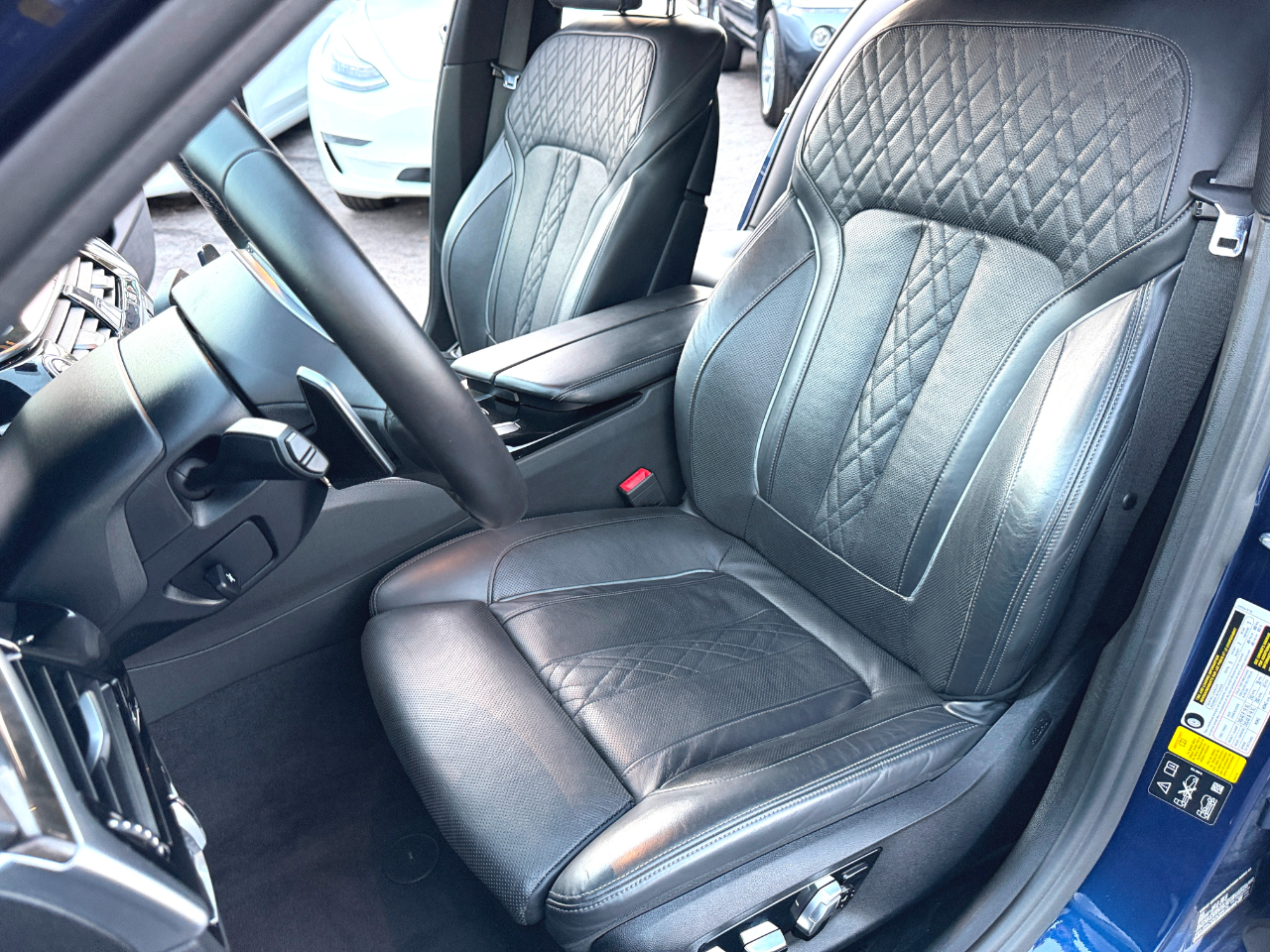 BMW 5-Series M550i xDrive 2019