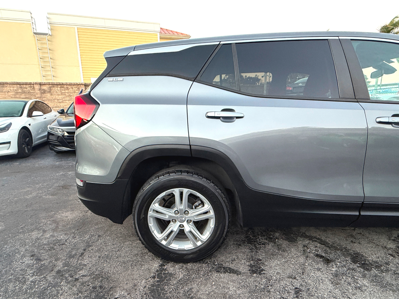 GMC Terrain SLE 2021