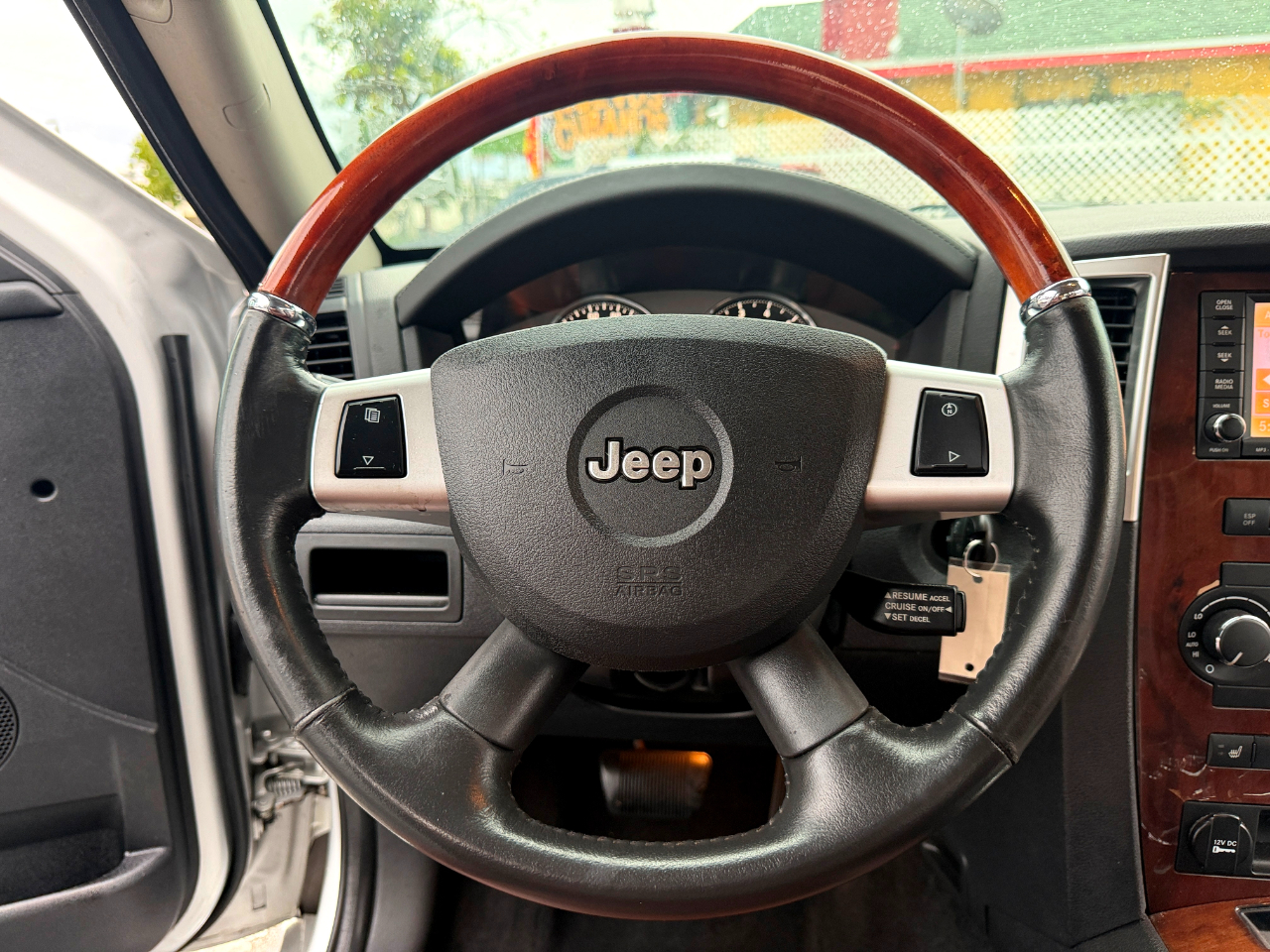 Jeep Grand Cherokee Overland 4WD 2009