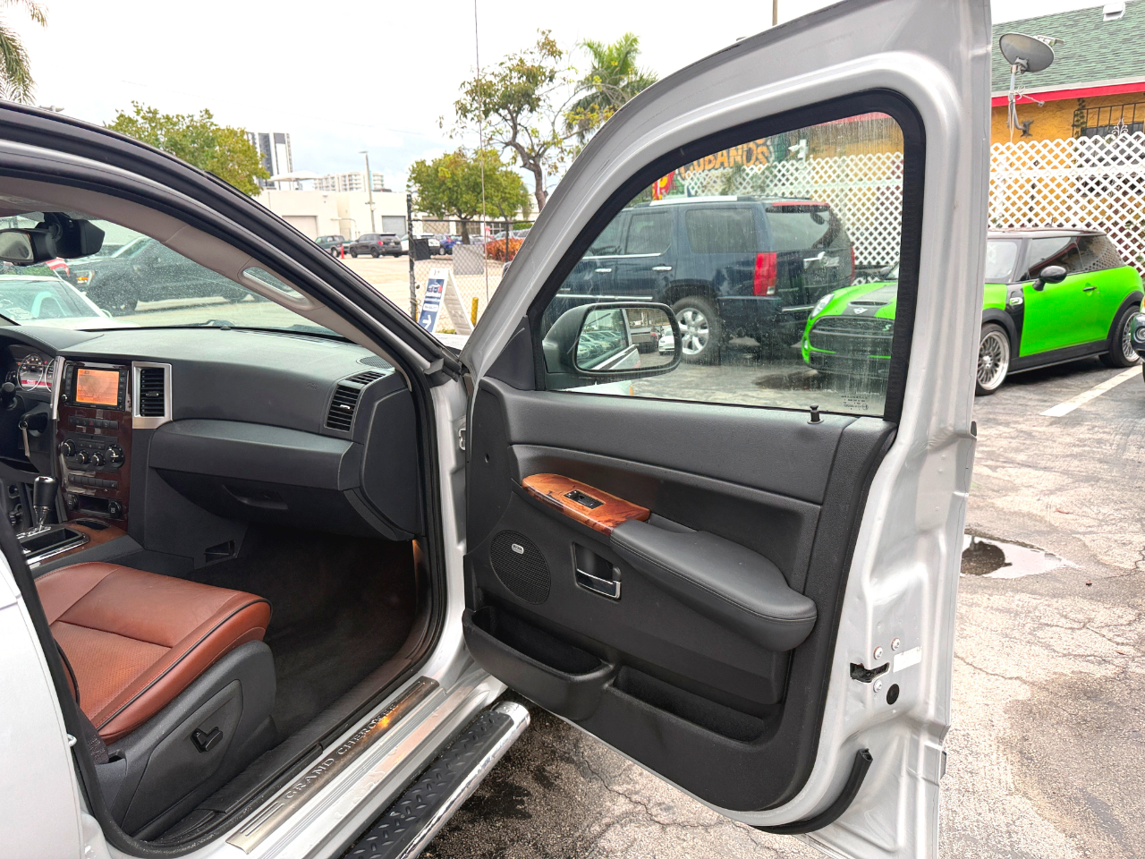 Jeep Grand Cherokee Overland 4WD 2009