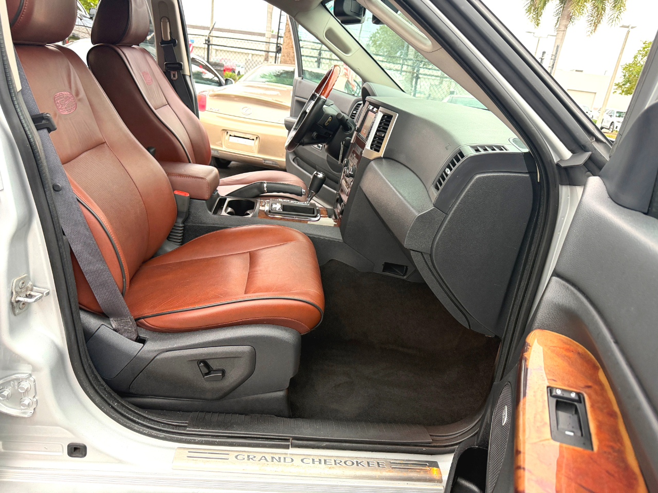 Jeep Grand Cherokee Overland 4WD 2009