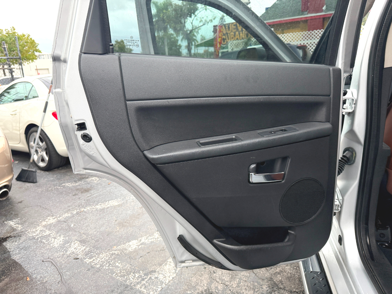 Jeep Grand Cherokee Overland 4WD 2009