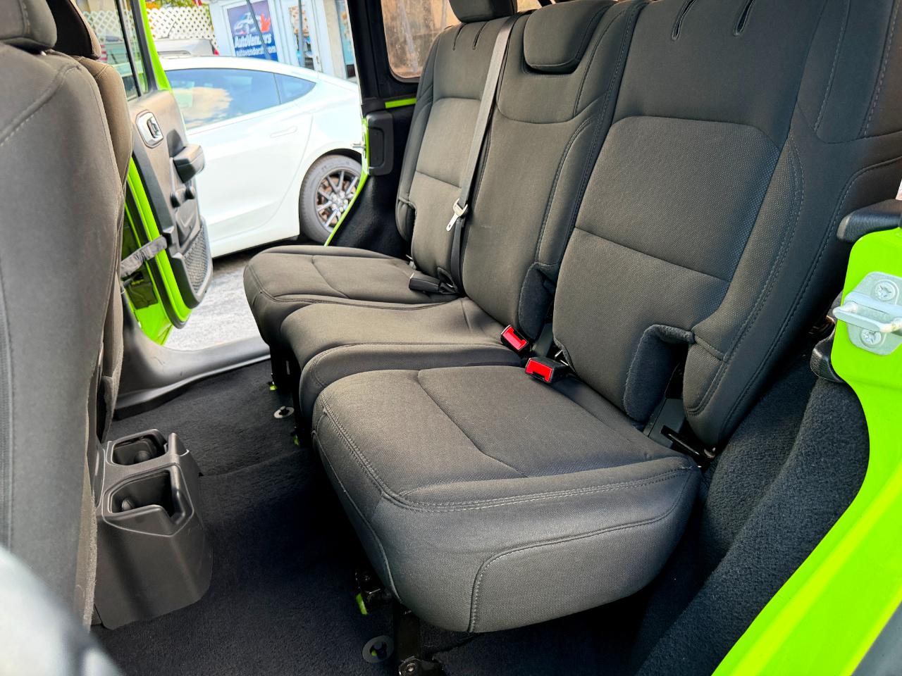 Jeep Wrangler Unlimited Sport 2021