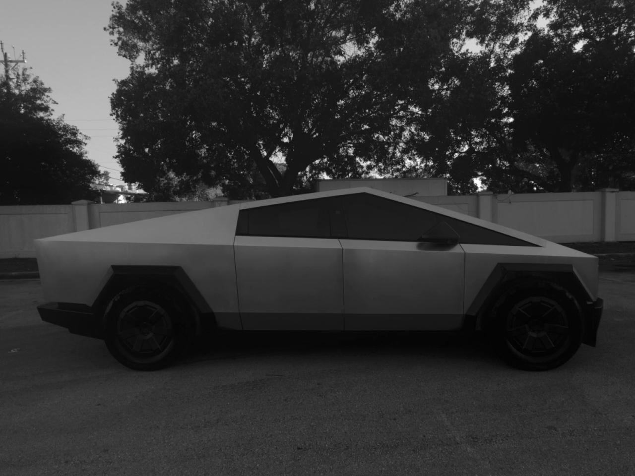 Tesla Cybertruck Base 2025