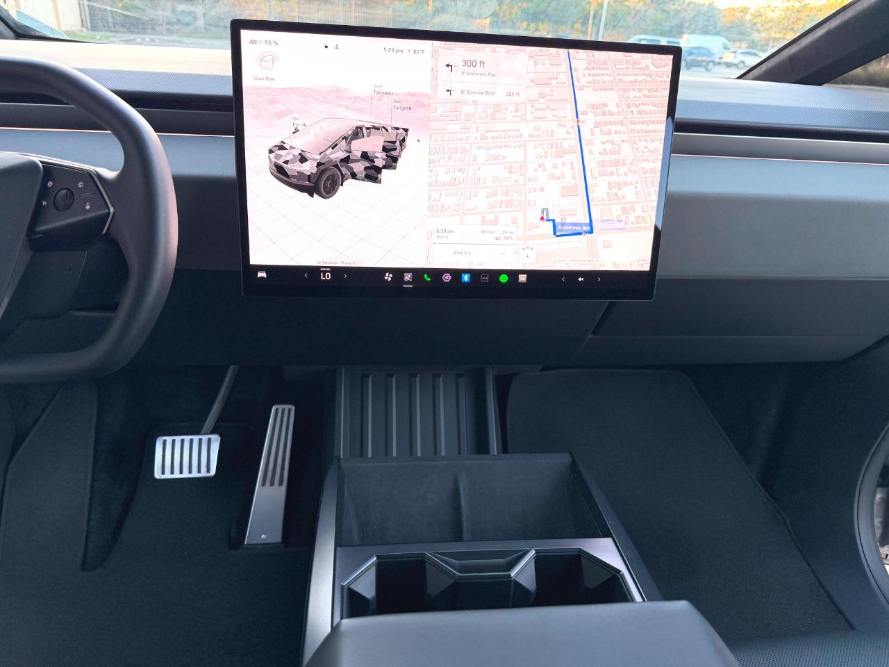 Tesla Cybertruck Base 2025