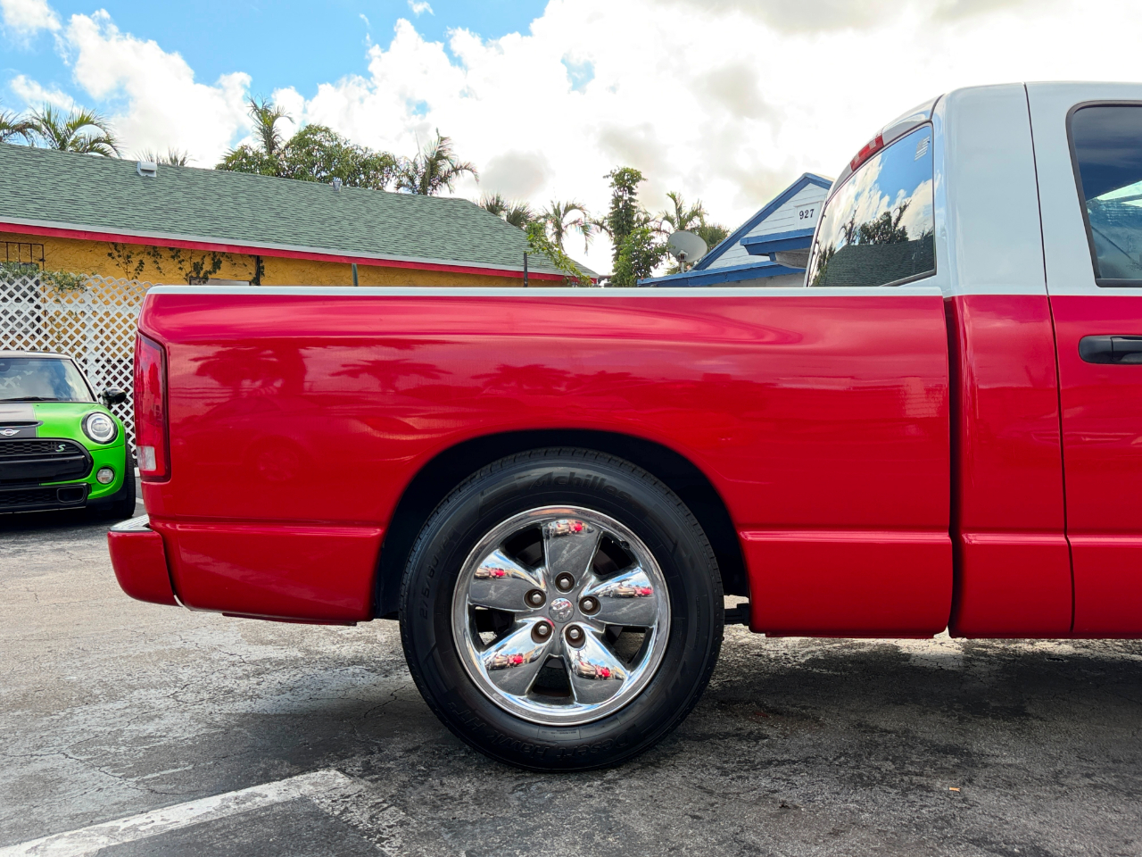 Dodge Ram 1500 SLT Long Bed 2WD 2005