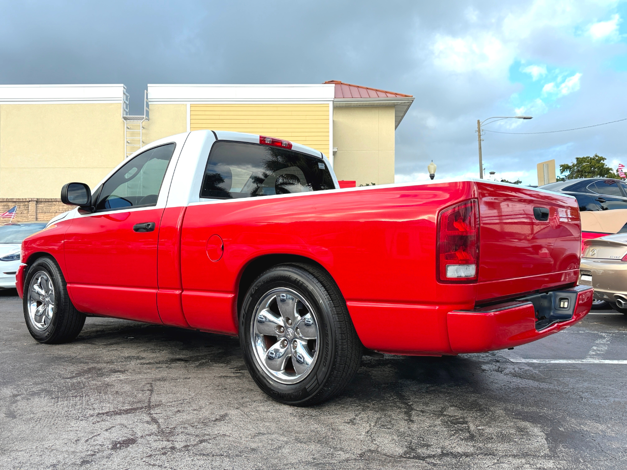 Dodge Ram 1500 SLT Long Bed 2WD 2005