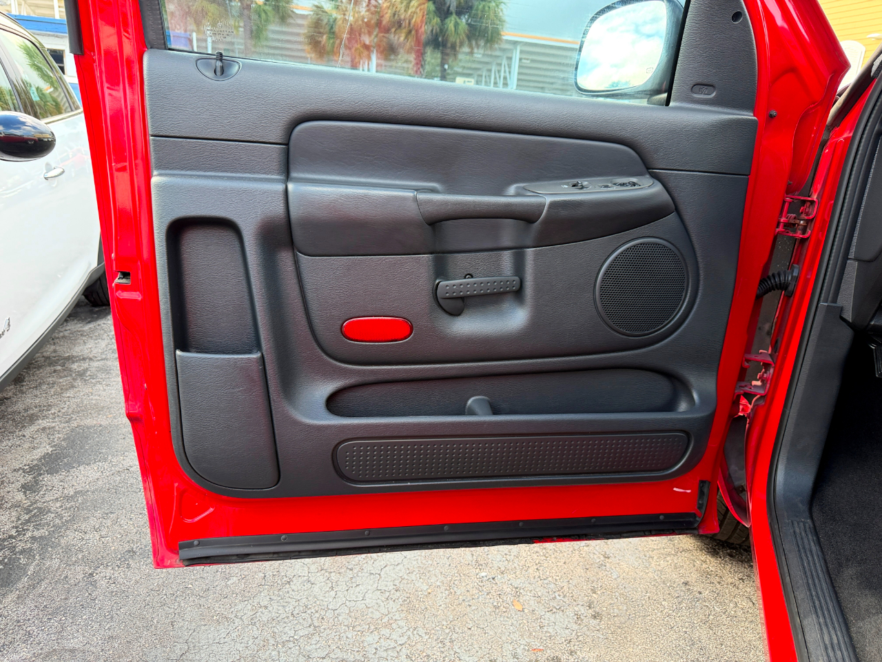 Dodge Ram 1500 SLT Long Bed 2WD 2005