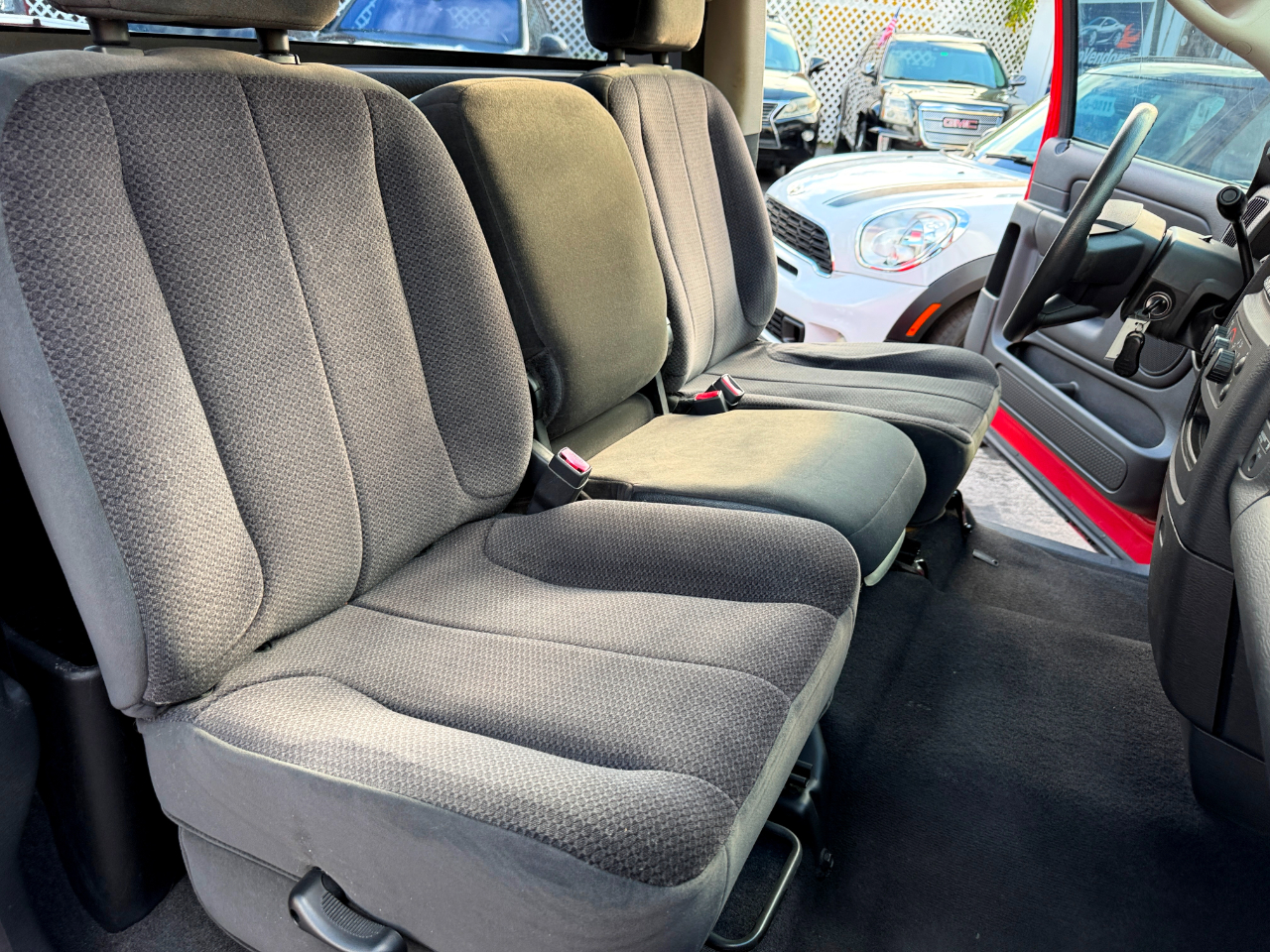 Dodge Ram 1500 SLT Long Bed 2WD 2005