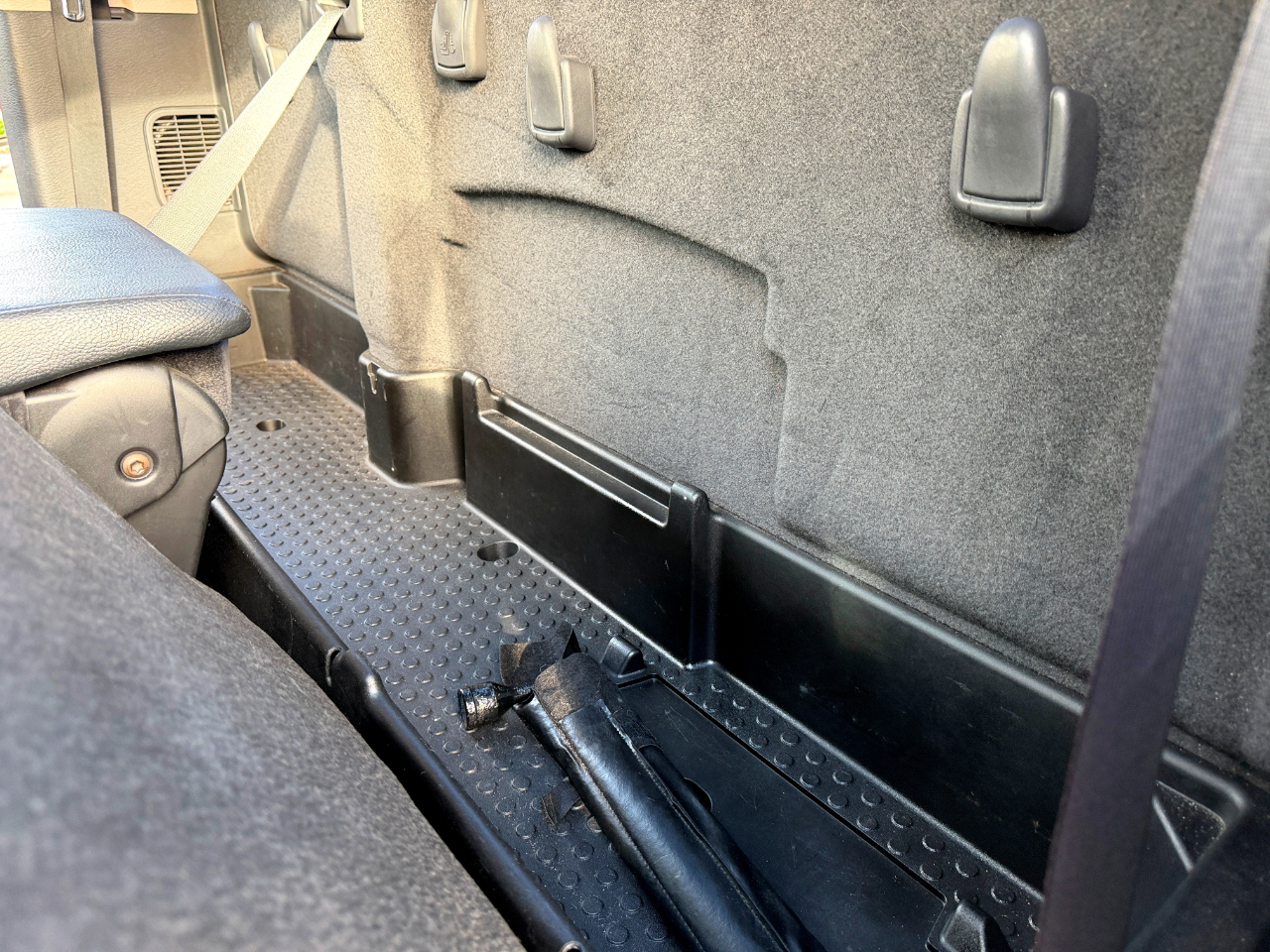 Dodge Ram 1500 SLT Long Bed 2WD 2005