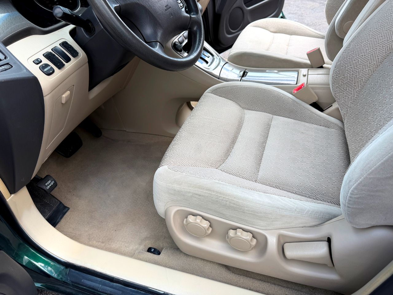 Toyota Highlander 2WD 2003