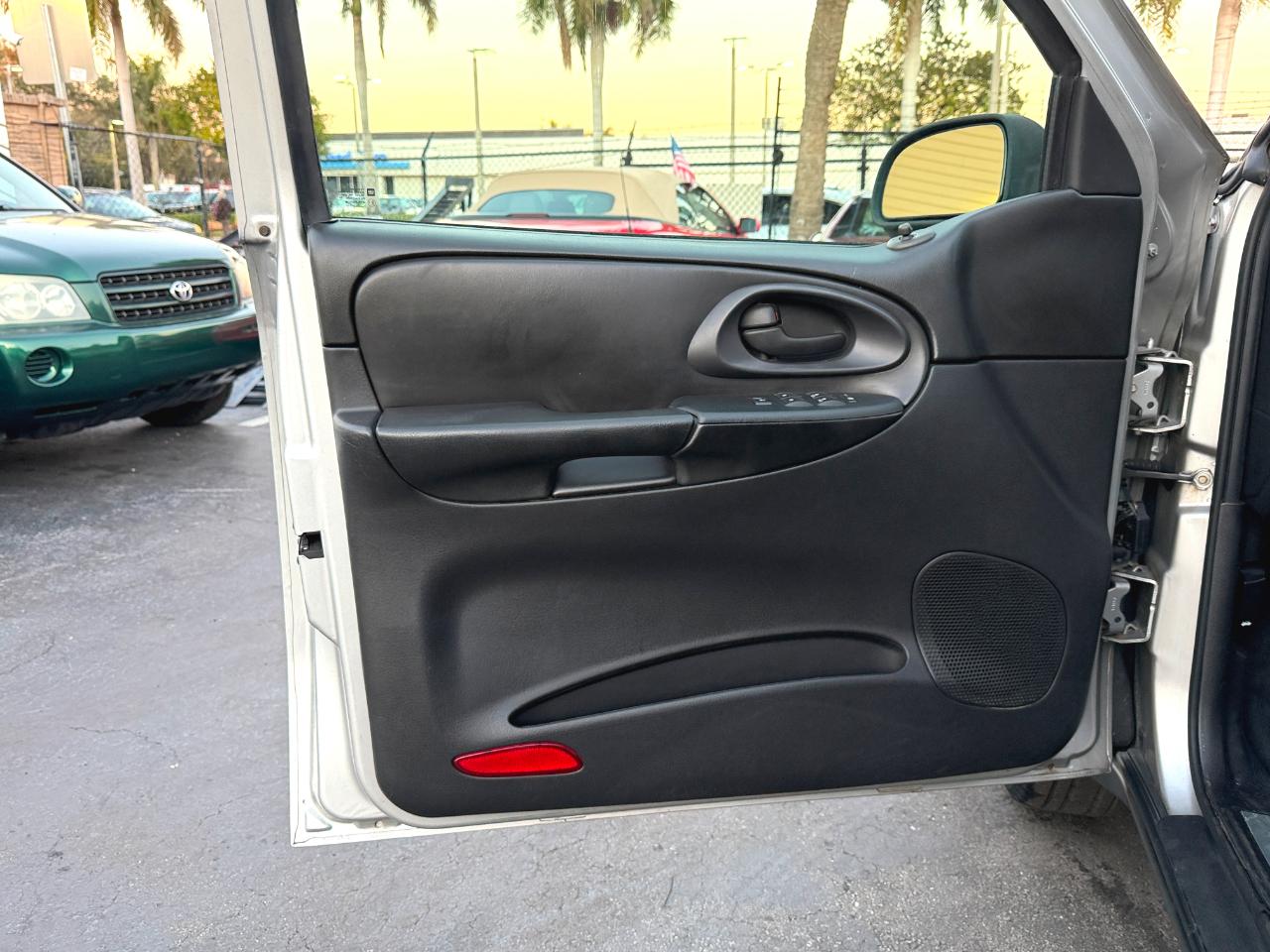 Chevrolet TrailBlazer LT1 2WD 2008