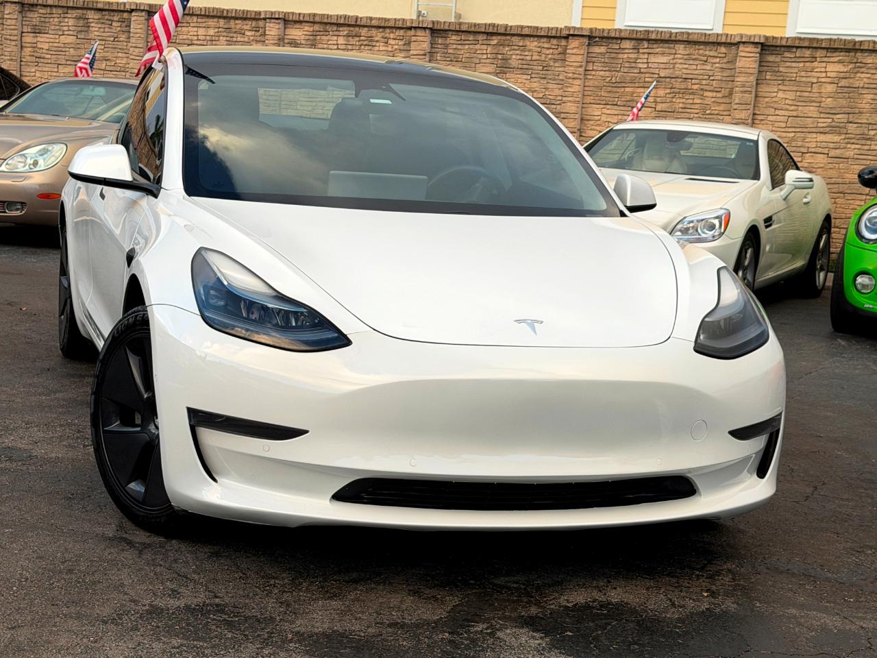 Tesla Model 3 Standard Range Plus 2021