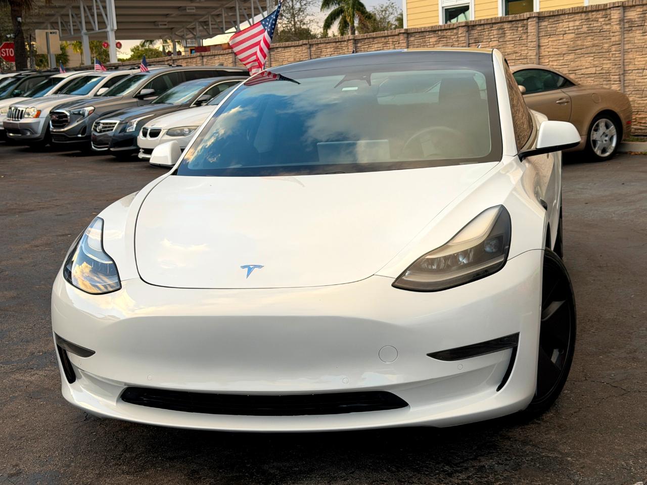 Tesla Model 3 Standard Range Plus 2021