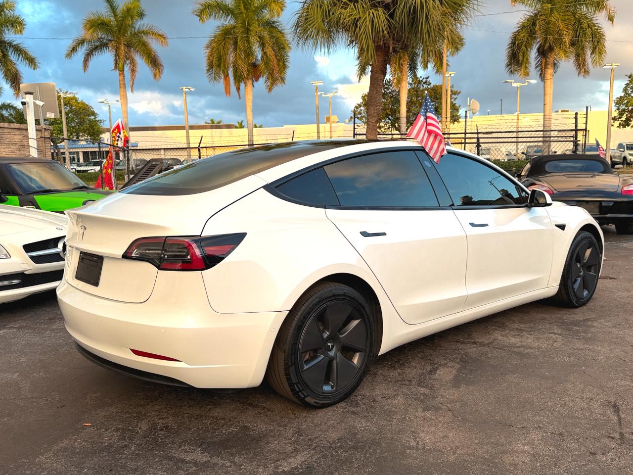 Tesla Model 3 Standard Range Plus 2021