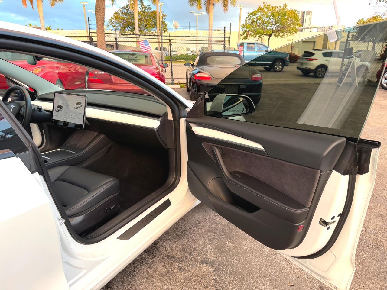 Tesla Model 3 Standard Range Plus 2021