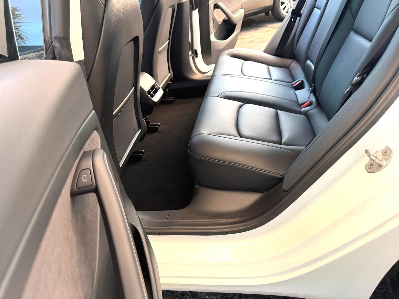 Tesla Model 3 Standard Range Plus 2021