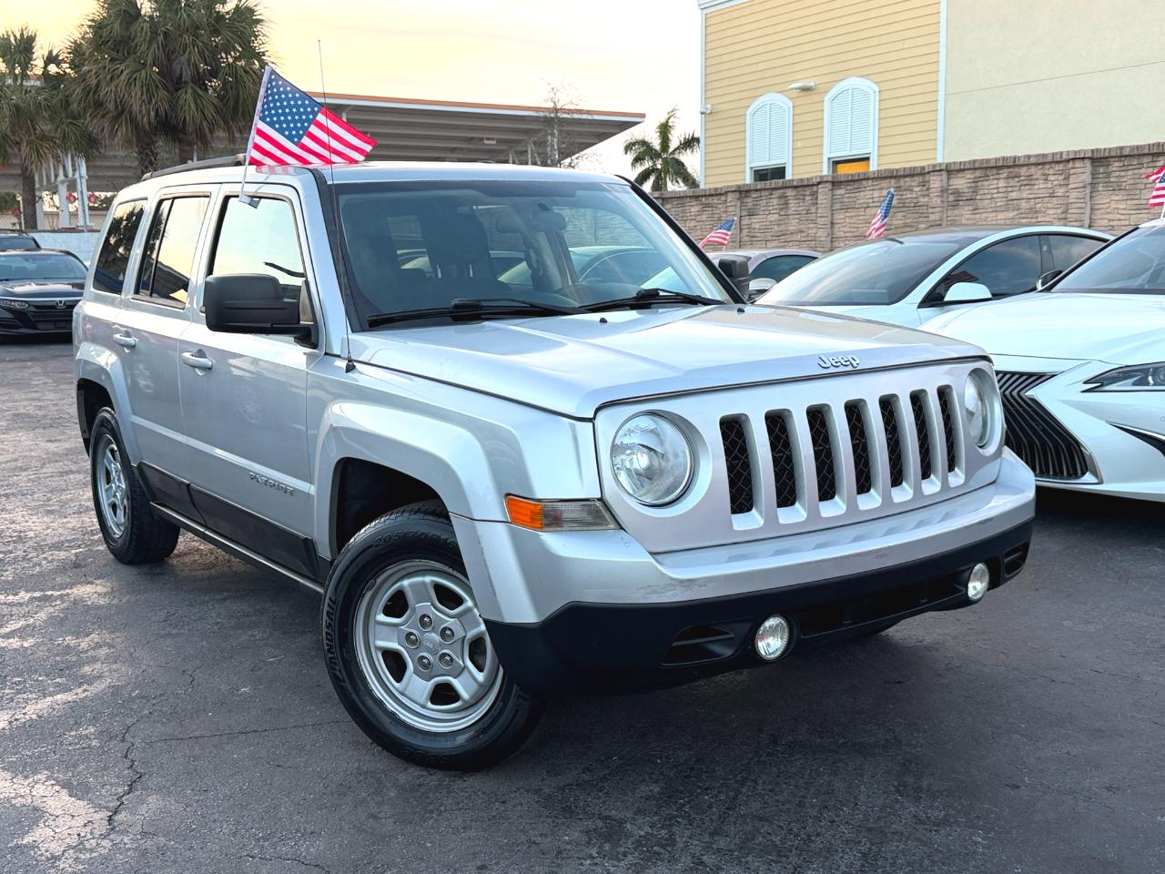 Jeep Patriot Sport 2WD 2013