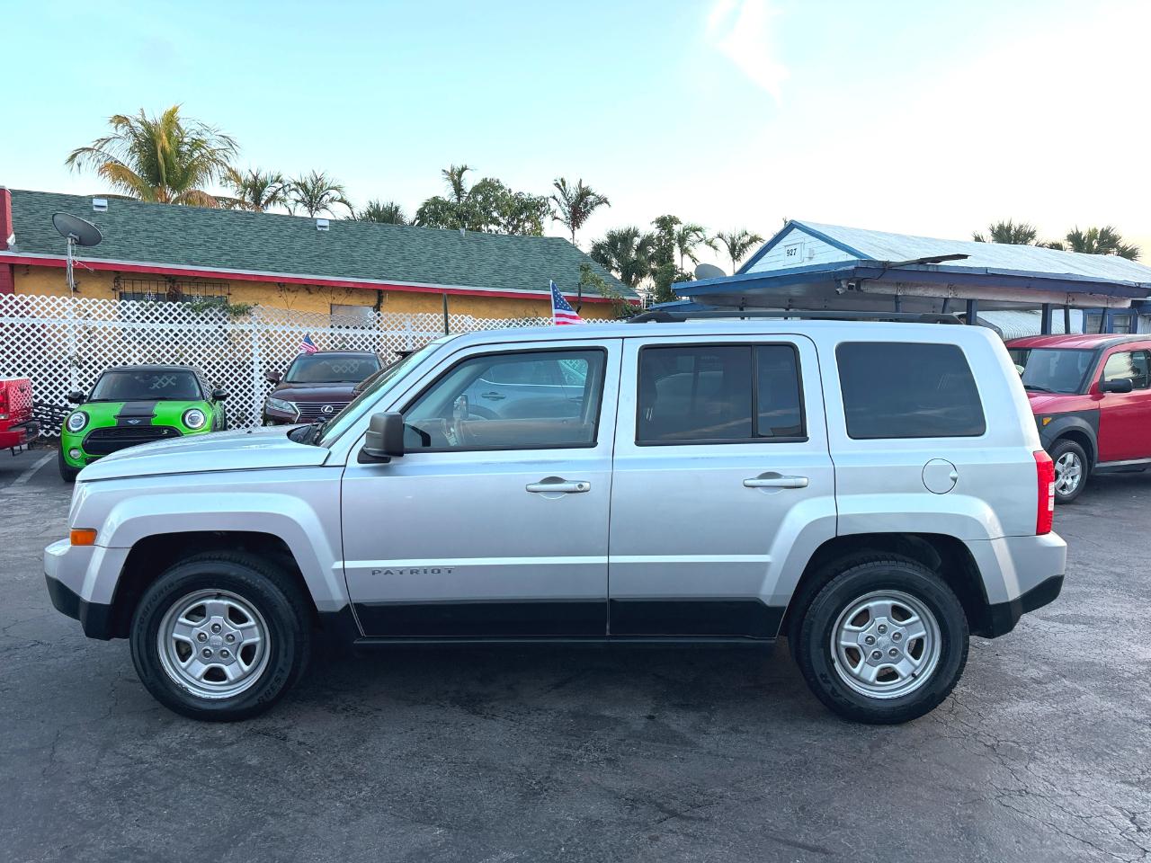 Jeep Patriot Sport 2WD 2013